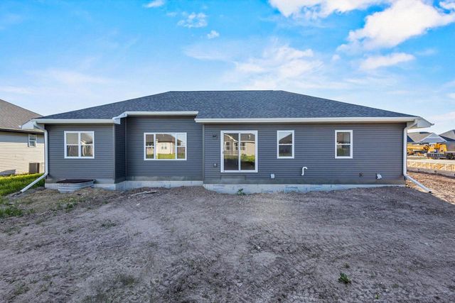 1418 DIVINITY DRIVE, De Pere, WI 54115
