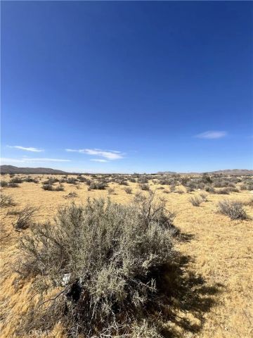 0 Navajo, Apple Valley, CA 92307
