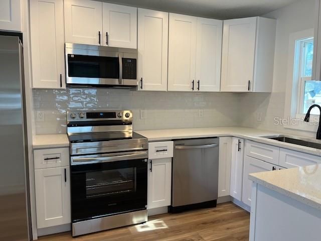 710 74TH AVENUE N, St Petersburg, FL 33702