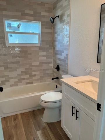 710 74TH AVENUE N, St Petersburg, FL 33702