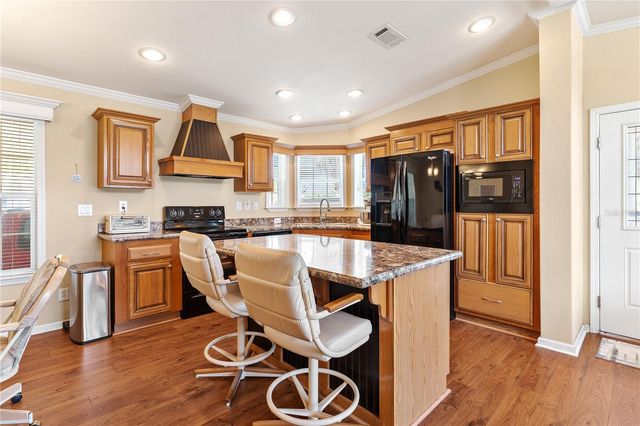 2417 VINDALE ROAD, Tavares, FL 32778