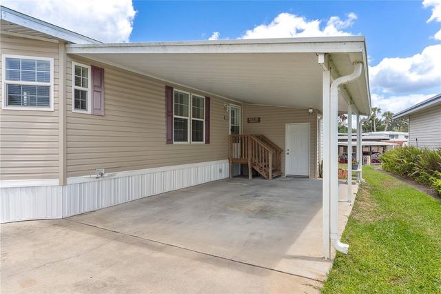 2417 VINDALE ROAD, Tavares, FL 32778