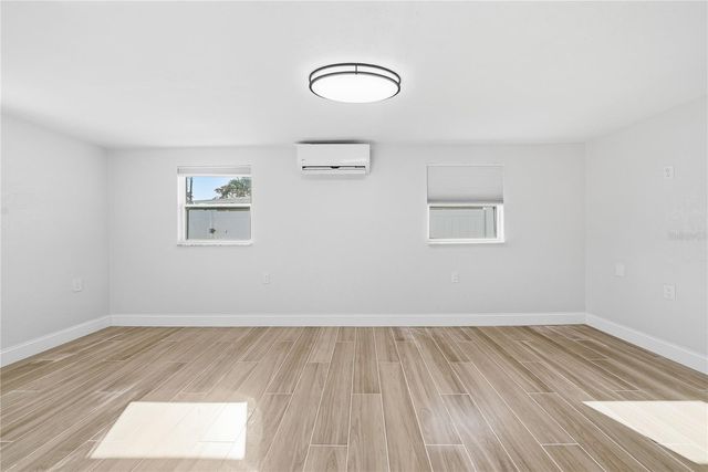 4234 DES MOINES STREET NE, St Petersburg, FL 33703