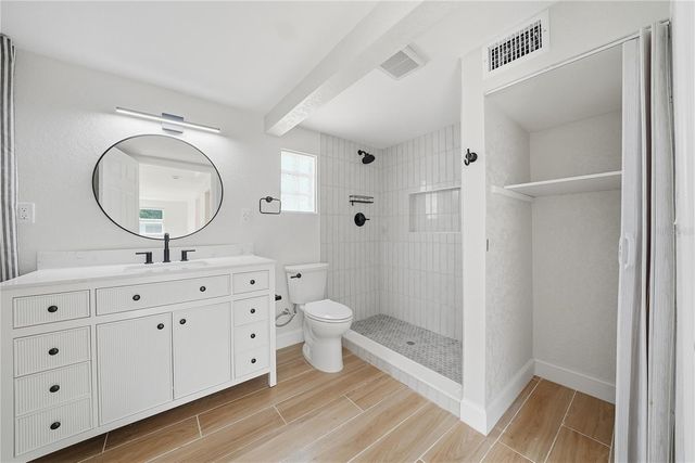 4234 DES MOINES STREET NE, St Petersburg, FL 33703