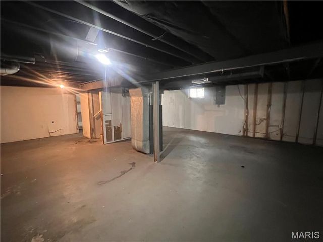 740 Crowder Drive, Florissant, MO 63031