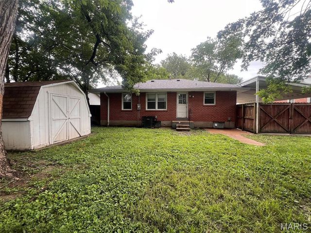 740 Crowder Drive, Florissant, MO 63031