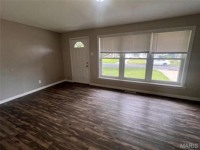 740 Crowder Drive, Florissant, MO 63031