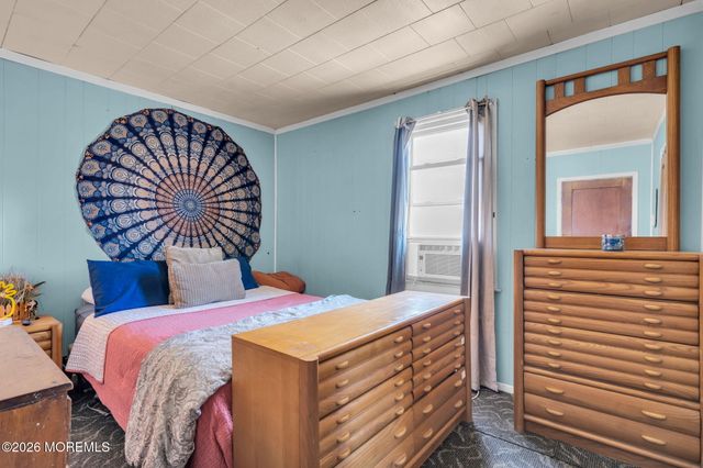 40 Frederick Place, Keansburg, NJ 07734