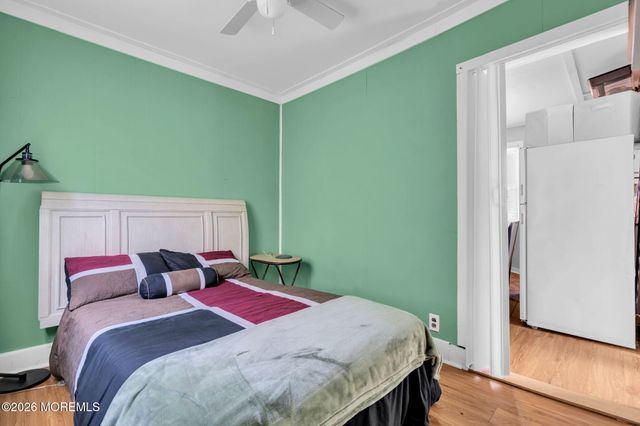 40 Frederick Place, Keansburg, NJ 07734