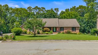 3720 Whitworth Drive, Knoxville, TN 37938