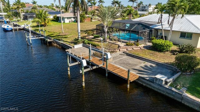1709 SE 44th ST, Cape Coral, FL 33904