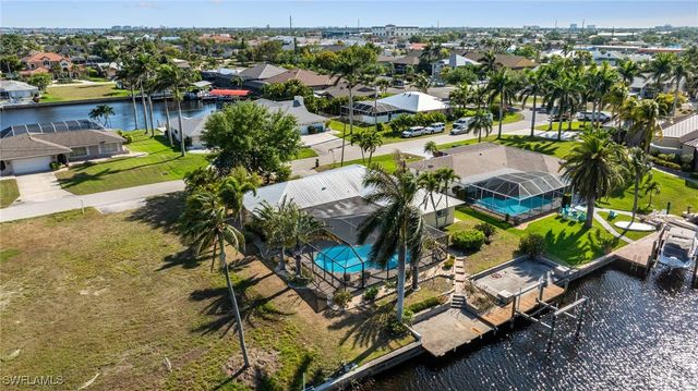 1709 SE 44th ST, Cape Coral, FL 33904