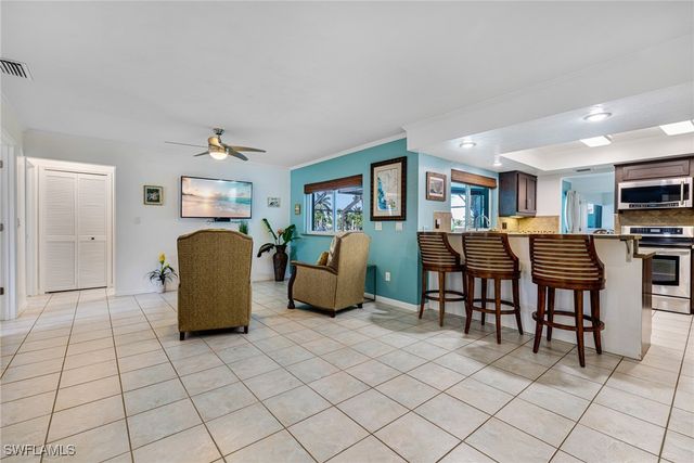 1709 SE 44th ST, Cape Coral, FL 33904