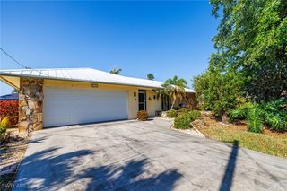 1709 SE 44th ST, Cape Coral, FL 33904