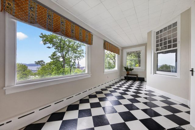 59 Fairview Avenue, Tarrytown, NY 10591