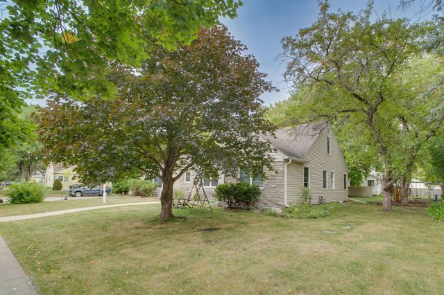 1100 13th Street S, Moorhead, MN 56560