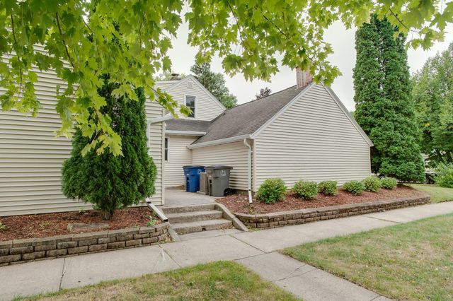 1100 13th Street S, Moorhead, MN 56560