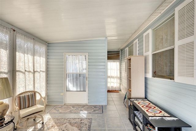 2062 CHAMPION STREET, Sarasota, FL 34231