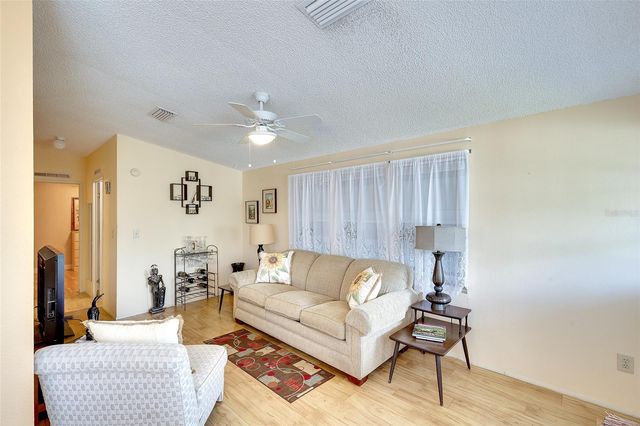 2062 CHAMPION STREET, Sarasota, FL 34231