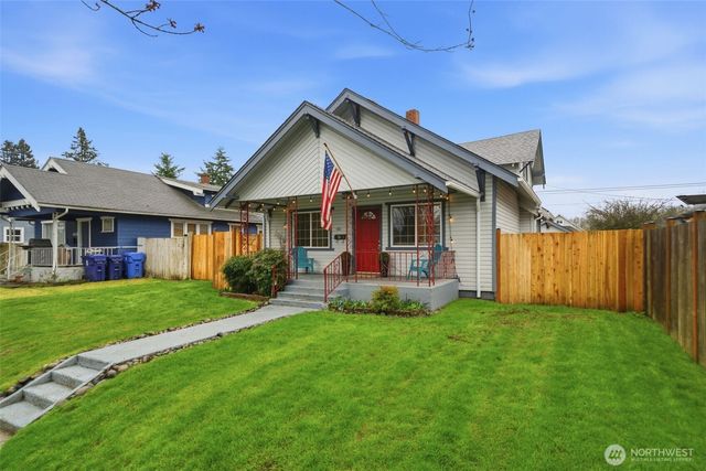 4124 S Park Avenue, Tacoma, WA 98418