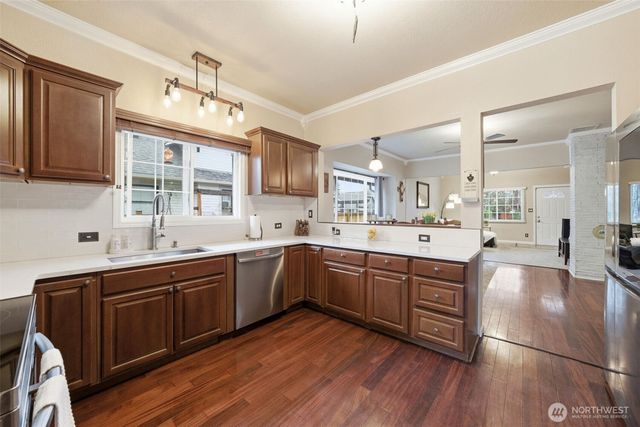 4124 S Park Avenue, Tacoma, WA 98418