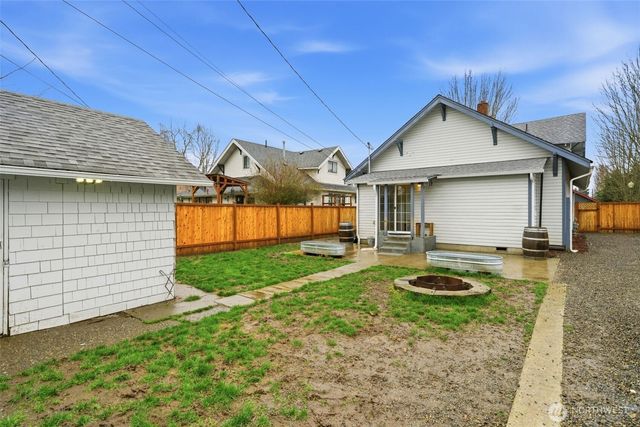 4124 S Park Avenue, Tacoma, WA 98418