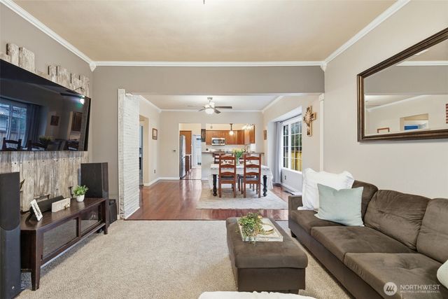 4124 S Park Avenue, Tacoma, WA 98418