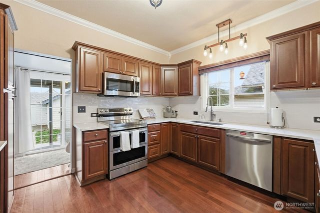 4124 S Park Avenue, Tacoma, WA 98418