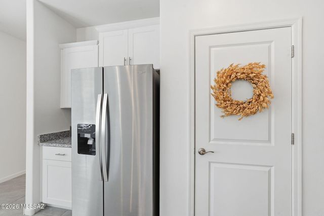 868 W Calle Las Varitas, Sahuarita, AZ 85629