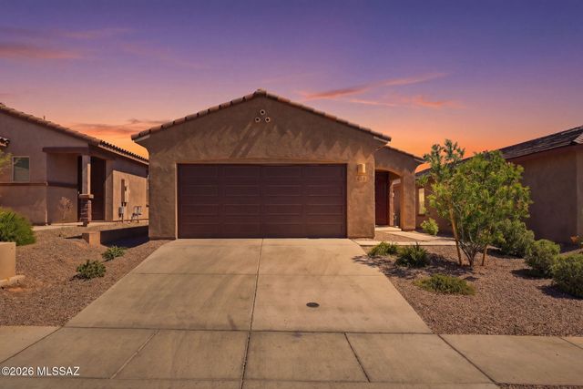 868 W Calle Las Varitas, Sahuarita, AZ 85629
