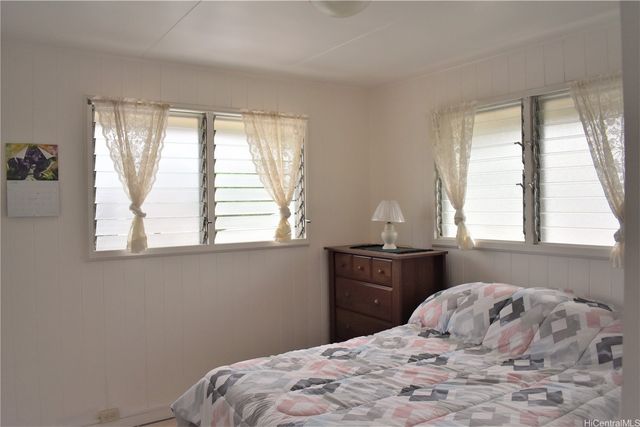 741 Hauoli Street, Honolulu, HI 96826