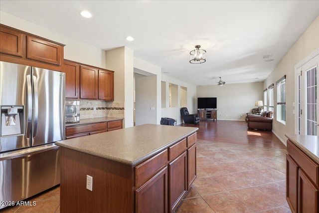 777 E VOLK Lane, San Tan Valley, AZ 85140