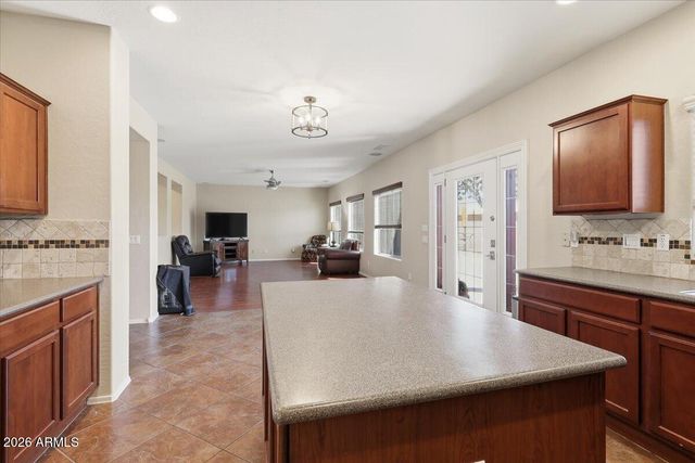 777 E VOLK Lane, San Tan Valley, AZ 85140