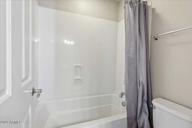 777 E VOLK Lane, San Tan Valley, AZ 85140