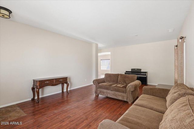 777 E VOLK Lane, San Tan Valley, AZ 85140