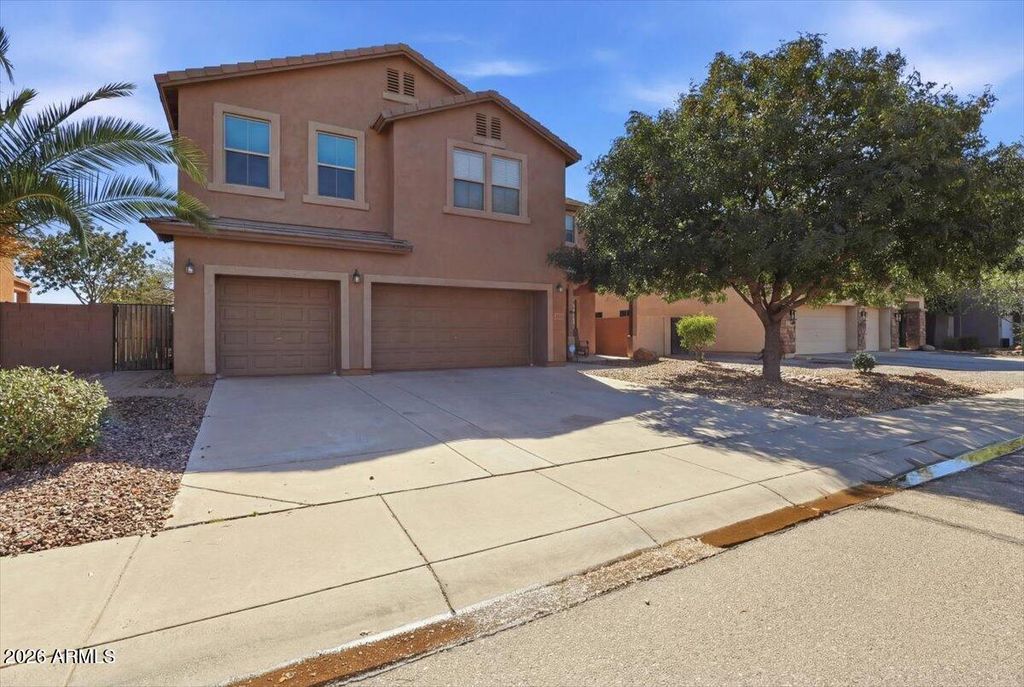 777 E VOLK Lane, San Tan Valley, AZ 85140 — photo 2