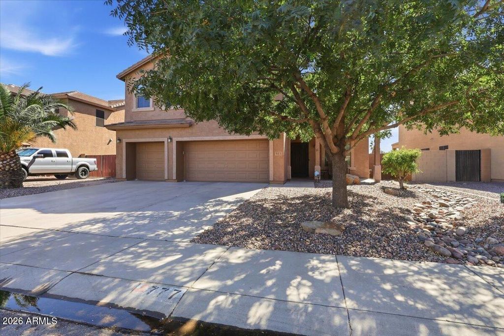 777 E VOLK Lane, San Tan Valley, AZ 85140 — photo 3