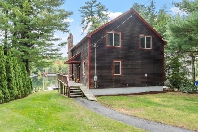 14 Massapoag Way, Dunstable, MA 01827