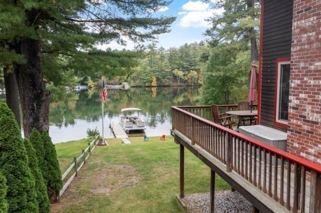 14 Massapoag Way, Dunstable, MA 01827