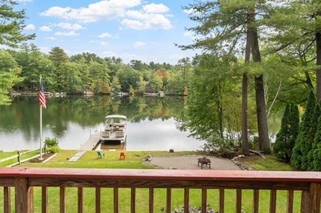 14 Massapoag Way, Dunstable, MA 01827