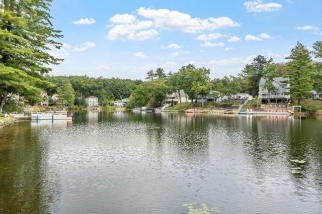 14 Massapoag Way, Dunstable, MA 01827