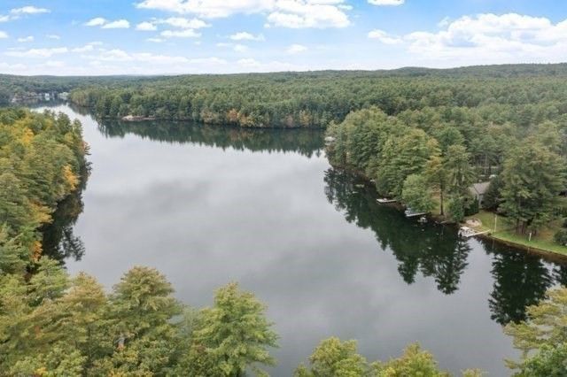 14 Massapoag Way, Dunstable, MA 01827
