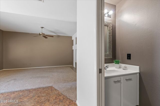 18416 N 46TH Place, Phoenix, AZ 85032