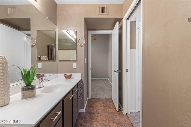 18416 N 46TH Place, Phoenix, AZ 85032