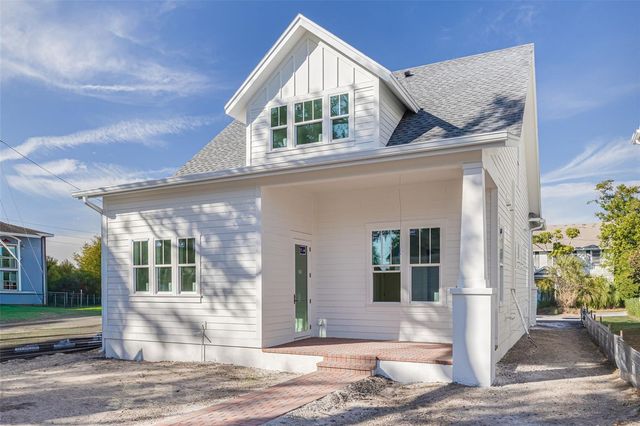 4828 17TH AVENUE N, St Petersburg, FL 33713