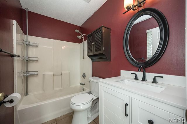 204 Pebble Creek Court, Imperial, MO 63052