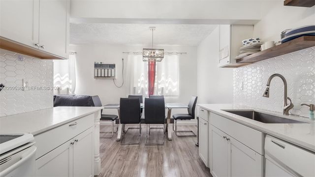 19710 SW 114th Place, Miami, FL 33157