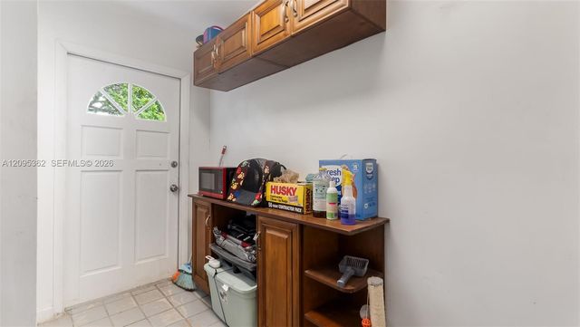 19710 SW 114th Place, Miami, FL 33157