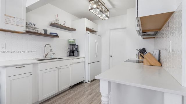 19710 SW 114th Place, Miami, FL 33157