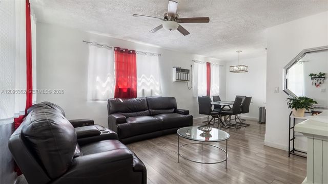 19710 SW 114th Place, Miami, FL 33157
